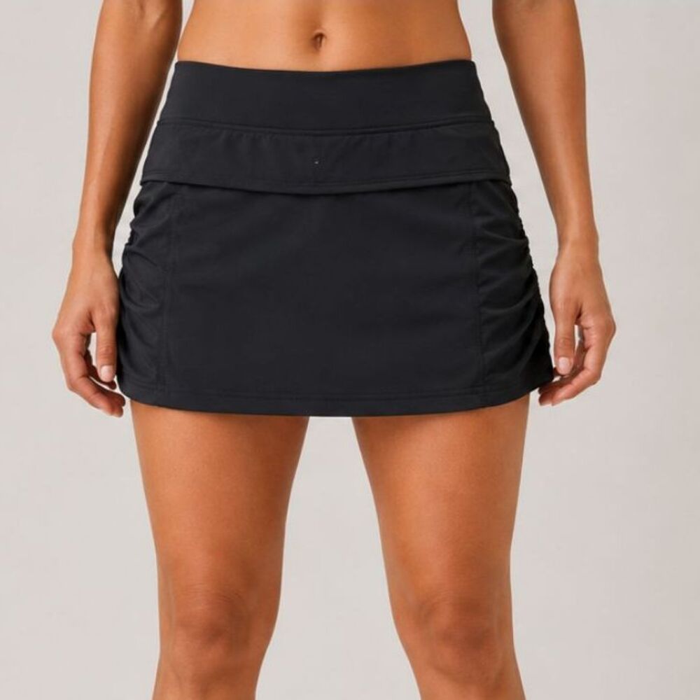 Lululemon Black Swim Skirt Size 6 Built-In Bikini Bottom Ruched Sides